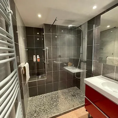 Mandelieu Apartment アパート *