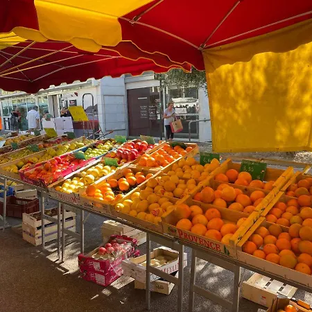 Mandelieu Apartment アパート *